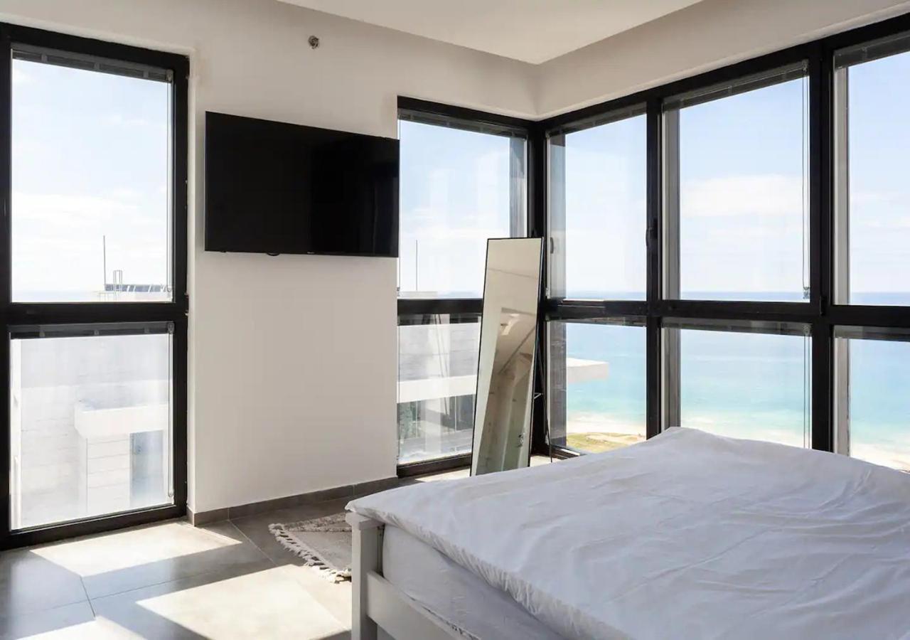 Apartamento Oַ&O Group- Luxury Penthouse Jacuzzi Sea 36 Floor Bat Yam Exterior foto